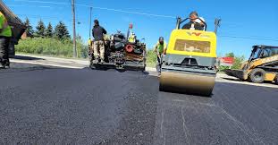 Best Driveway Crack Filling  in South Temple, PA